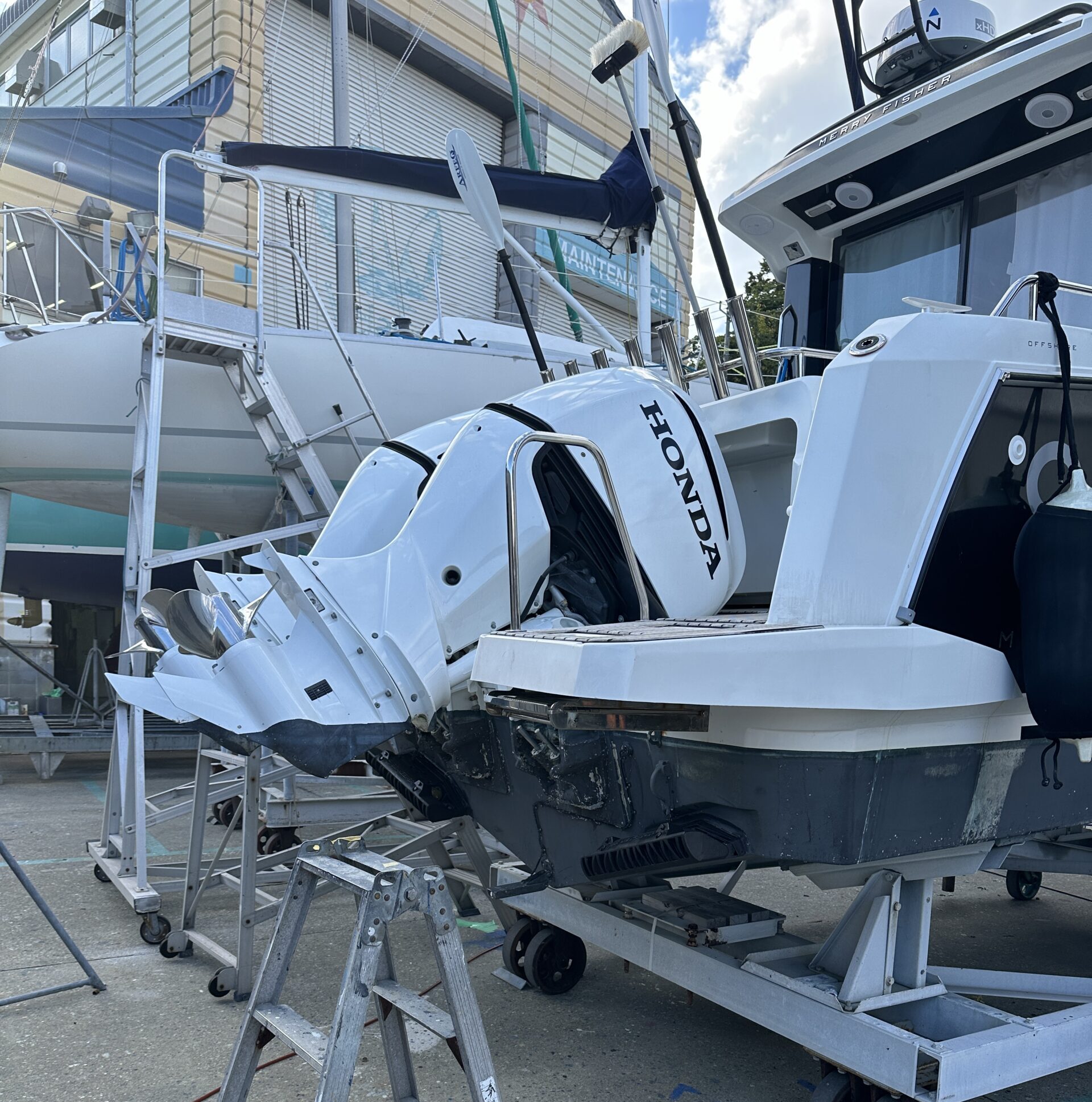 初めてのボート選び|船外機・船内機・船内外機の違いとメリット・デメリットを徹底比較 - 合理的なもの
